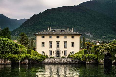 aldo gucci lake como|airbnb house of gucci.